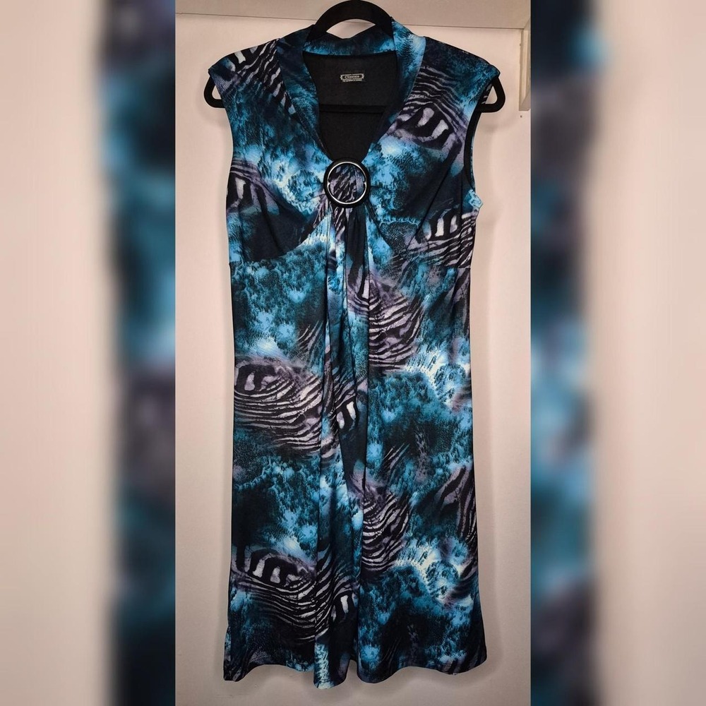 Clientele Collared Dress - Picture 2 of 4